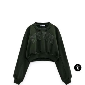 Zara new York cropped sweat